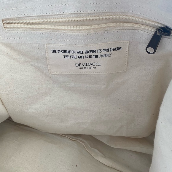 Demdaco Weekender Tote Bag - Picture 6 of 6